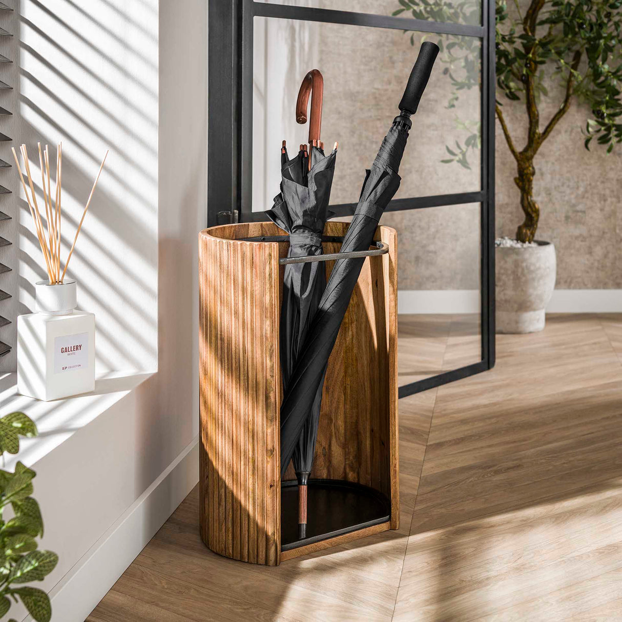 Kapstokken - Paraplubak Liva Mangohout Zandkleur 50 cm - Dimehouse