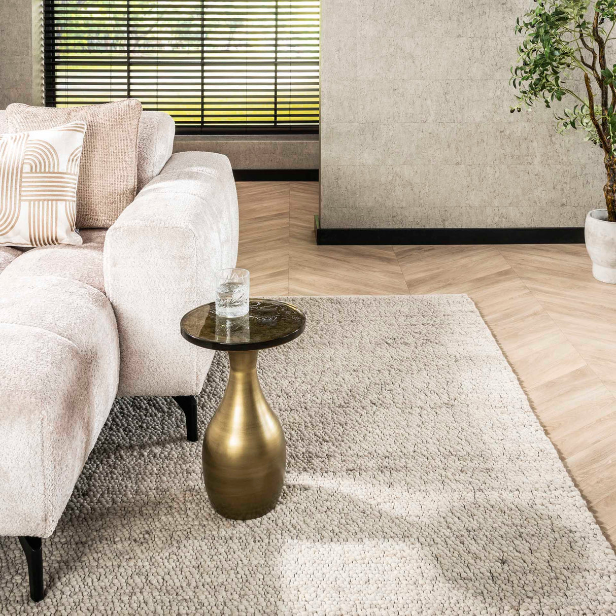 Bijzettafels - Bijzettafel Vesto Druppelvorm Antiek Goud 45 cm - Dimehouse