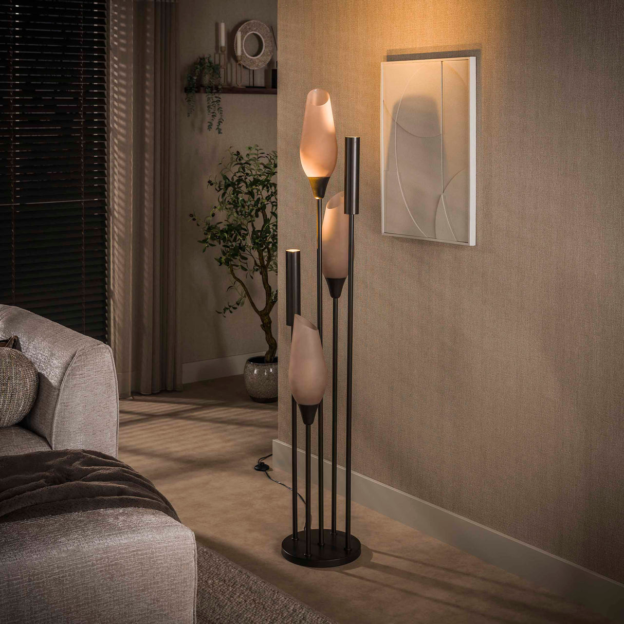 Stehlampe Cocoon 5-hellbraun gefrostet