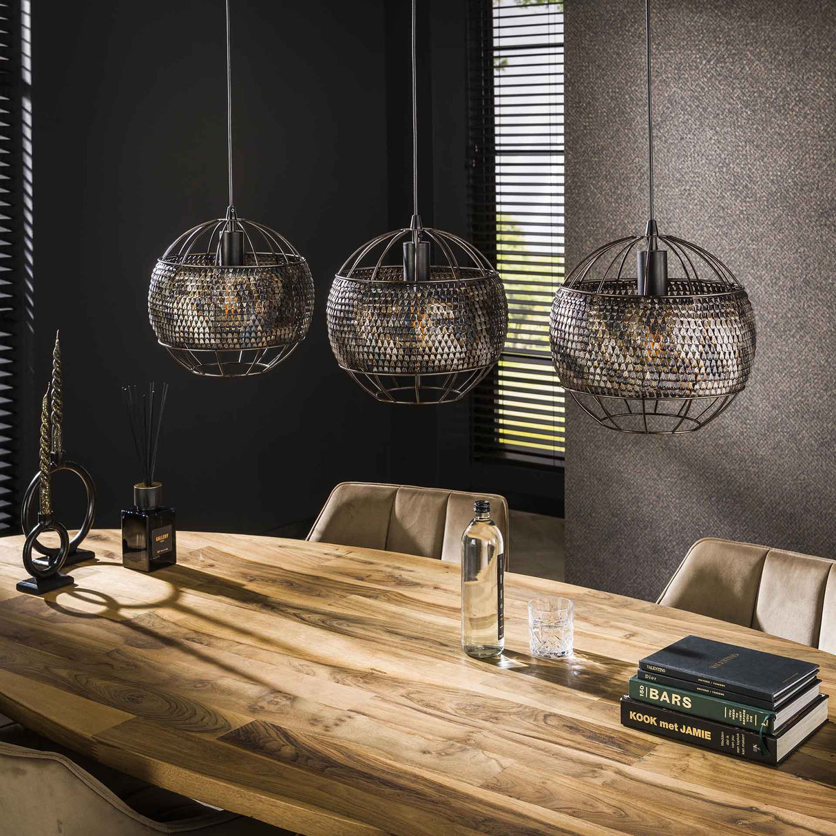 Hanglampen - Hanglamp Alfie 3 - lichts metaal zwart bruin - Dimehouse