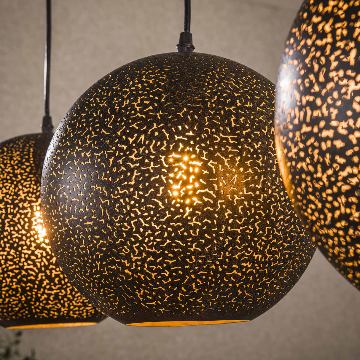 Hanglampen - Hanglamp Zeno 4 - lichts Ø25 metaal zwart - Dimehouse