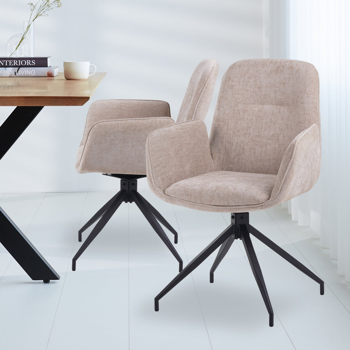Eetkamerstoelen - Draaibare Eetkamerstoel Nela Chenille Beige - Met Armleuningen - Dimehouse