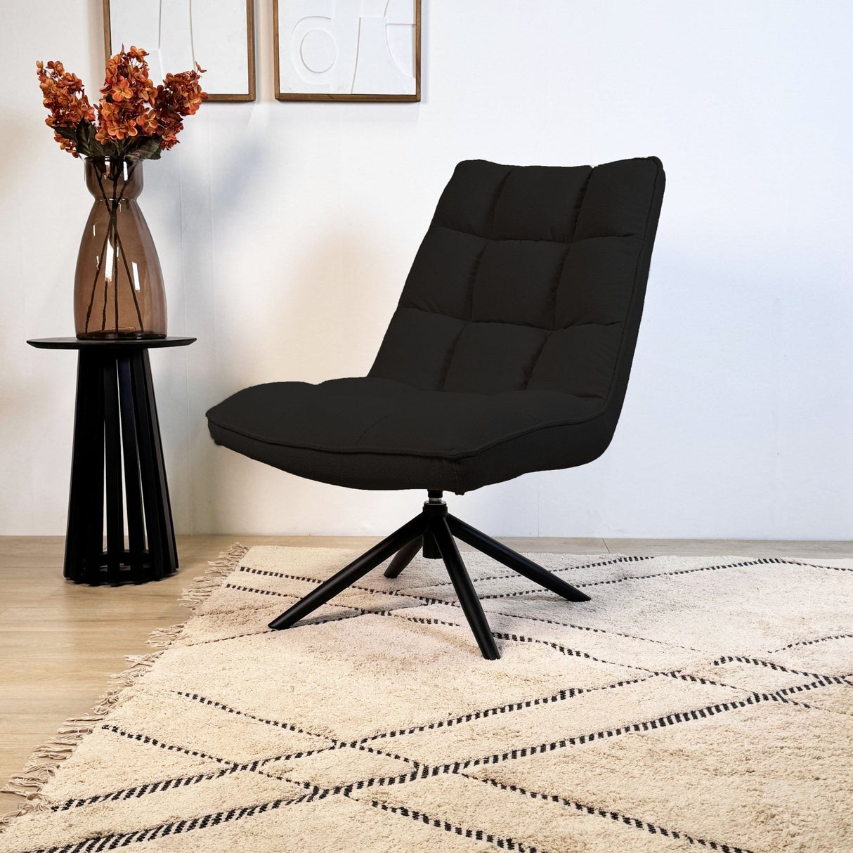 Fauteuils - Moderne draaifauteuil zwart bouclé stof 360° draaibaar Yuki - Dimehouse