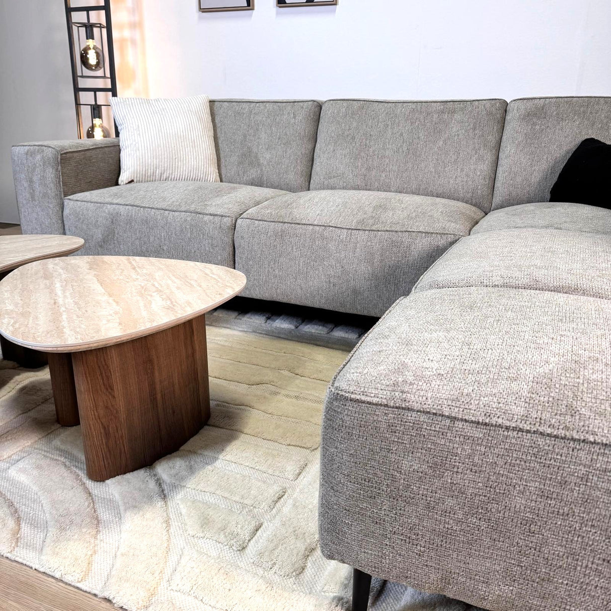 Banken - Hoekbank grijs chenille gemêleerd Ravi – Links - Dimehouse