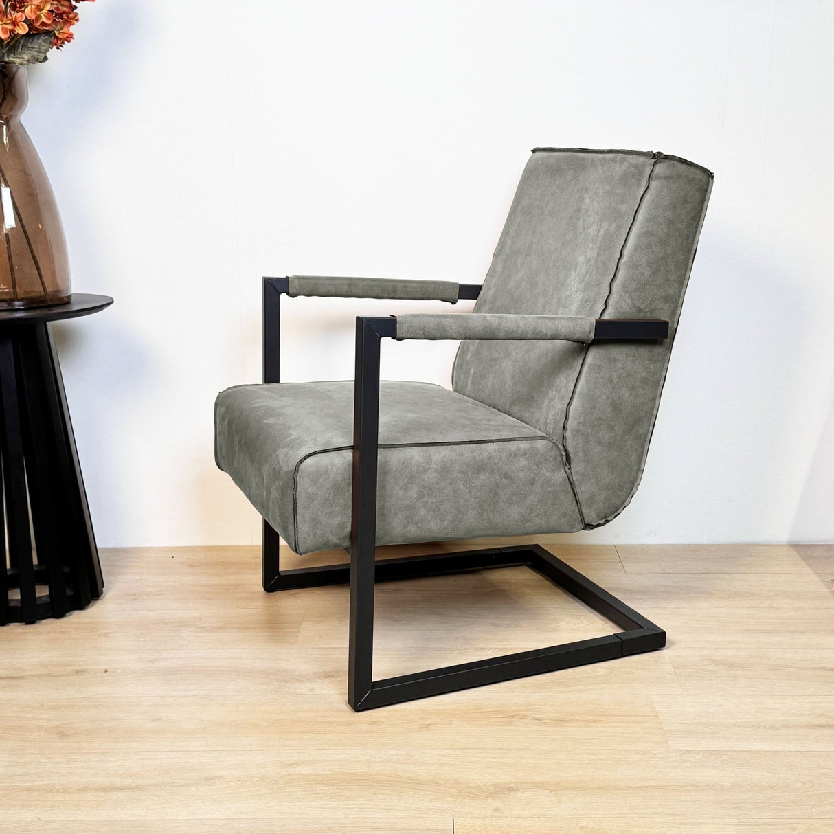 Fauteuils - Industriële fauteuil groen eco - leer Tiger - Dimehouse
