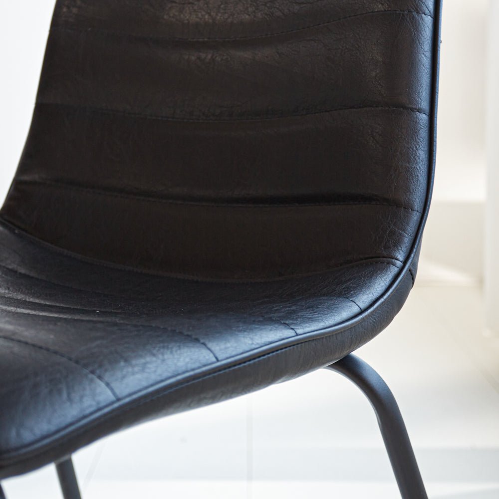Eetkamerstoelen - Industriële eetkamerstoel Mark zwart - Dimehouse
