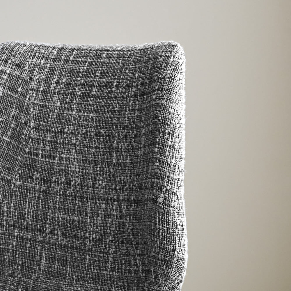 Barhocker Beau Chenille Dimehouse Dunkelgrau LxBxH 82x54x52 Stoff Stimmungsvolles Fotodetail