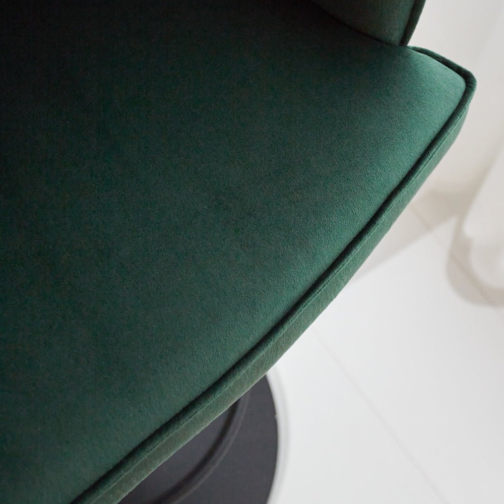 Barhocker Novan-Samt Dimehouse Grün LxBxH 75x58x54 Stoff Stimmungsvolles Fotodetail