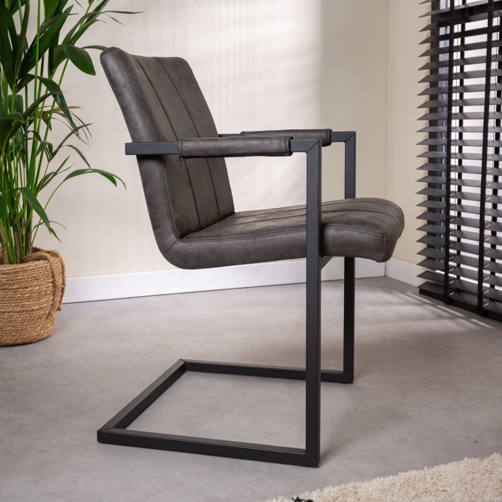 Esszimmerstuhl Jackson Dimehouse Anthrazit LxBxH 71x58x54 Stoff Stimmungsfoto Seitenansicht