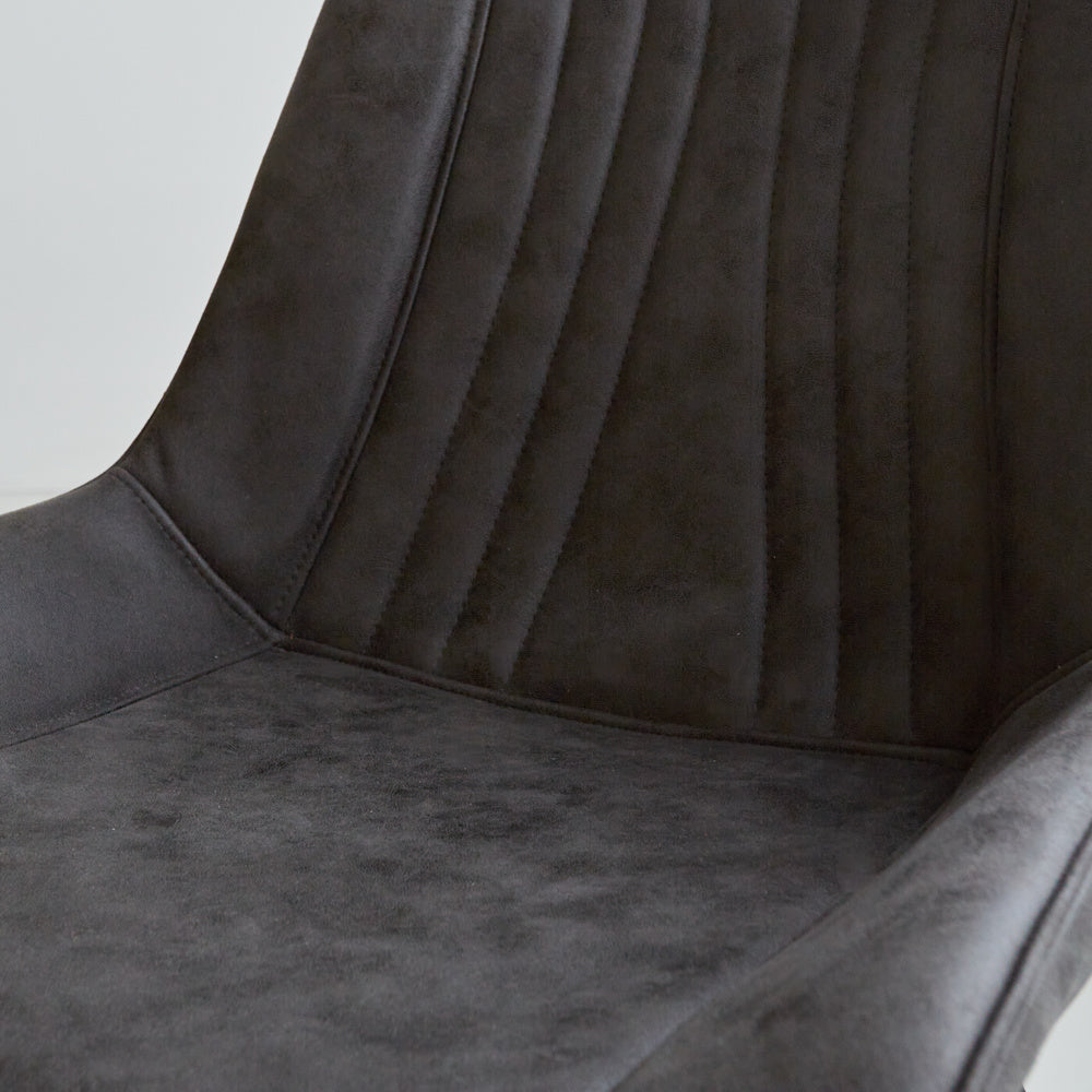 Esszimmerstuhl Jada Ecoleer Dimehouse Anthrazit LxBxH 79x57x53 Öko-Leder Stimmungsvolles Fotodetail