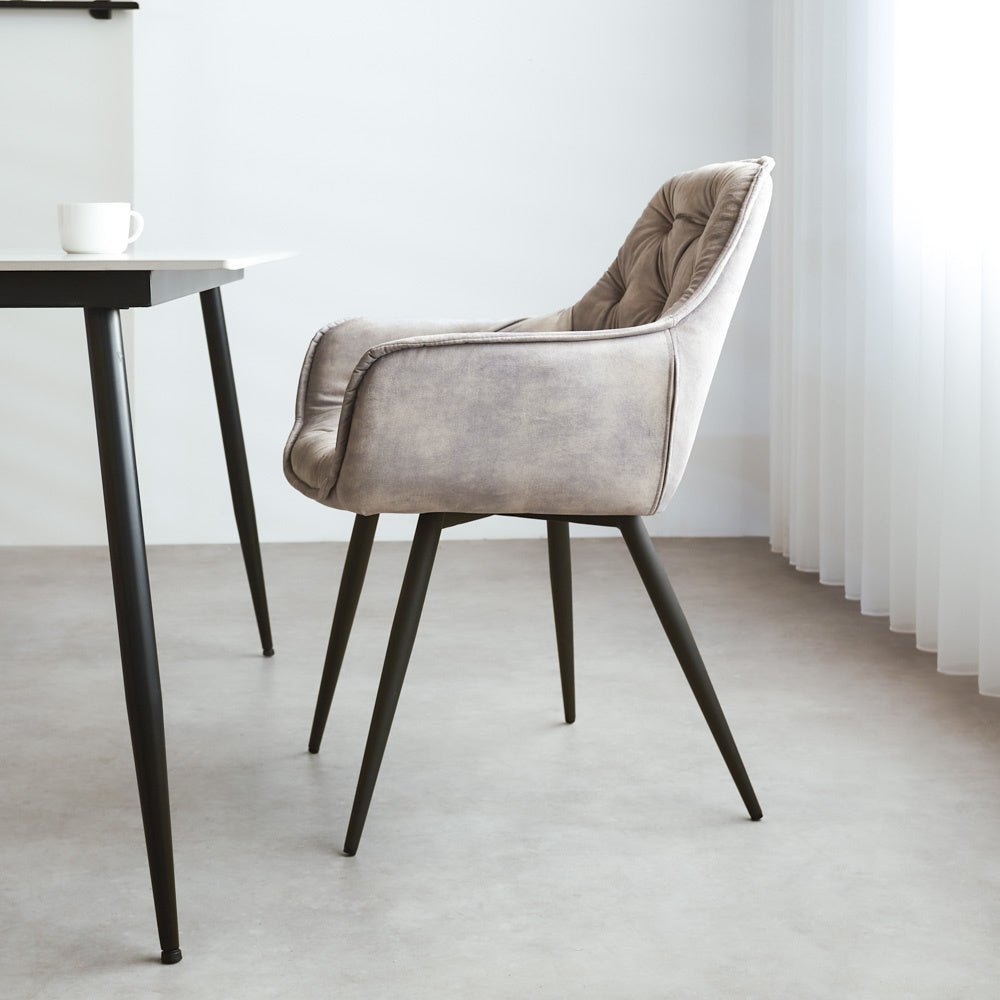 Esszimmerstuhl Audrey Dimehouse Grau LxBxH 71x68x49 Stoff Stimmungsvolle Foto-Seitenansicht