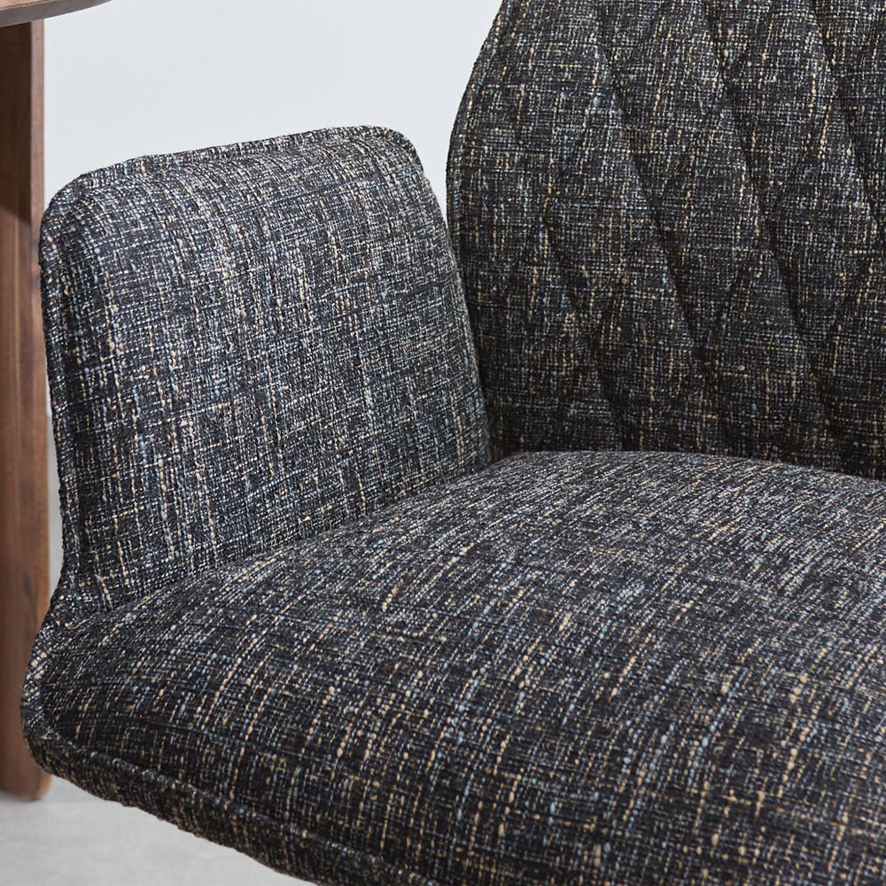 Esszimmerstuhl Novan-Chenille Dimehouse Schwarz LxBxH 71x64x56 Stoff Stimmungsvolles Fotodetail