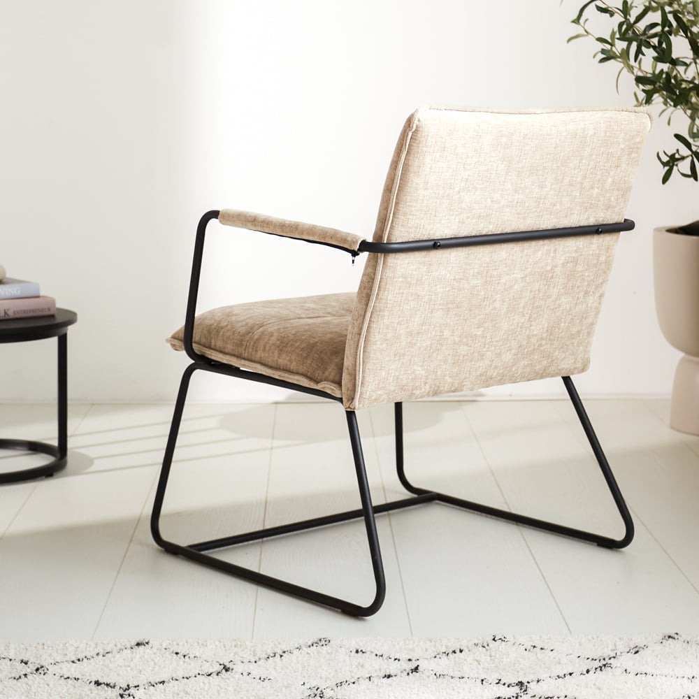 Sessel Hailey Chenille Dimehouse Beige LxBxH 66x64x37 Stoff Stimmungsvolle Fotodiagonale Rückansicht
