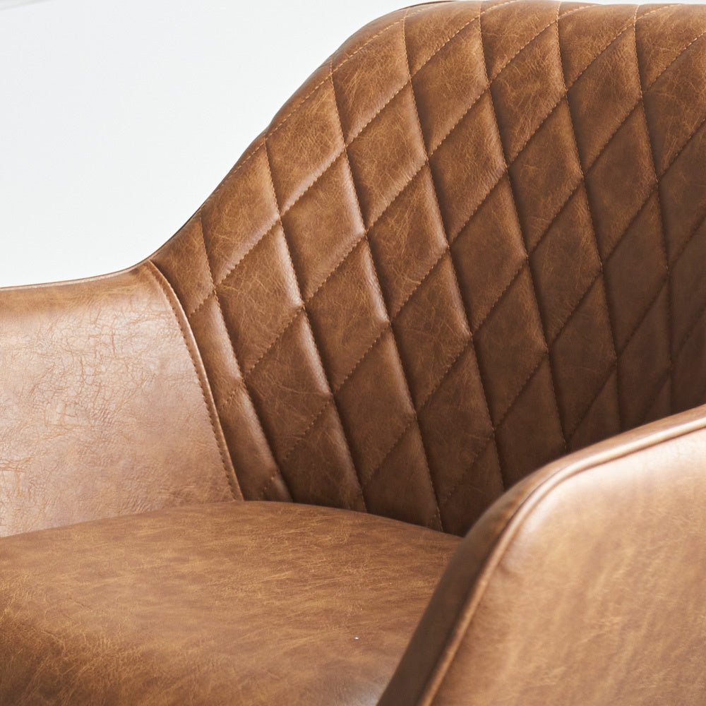 Esszimmerstuhl Cara Dimehouse Cognac LxBxH 78x65x57 Kunstleder Stimmungsvolles Fotodetail