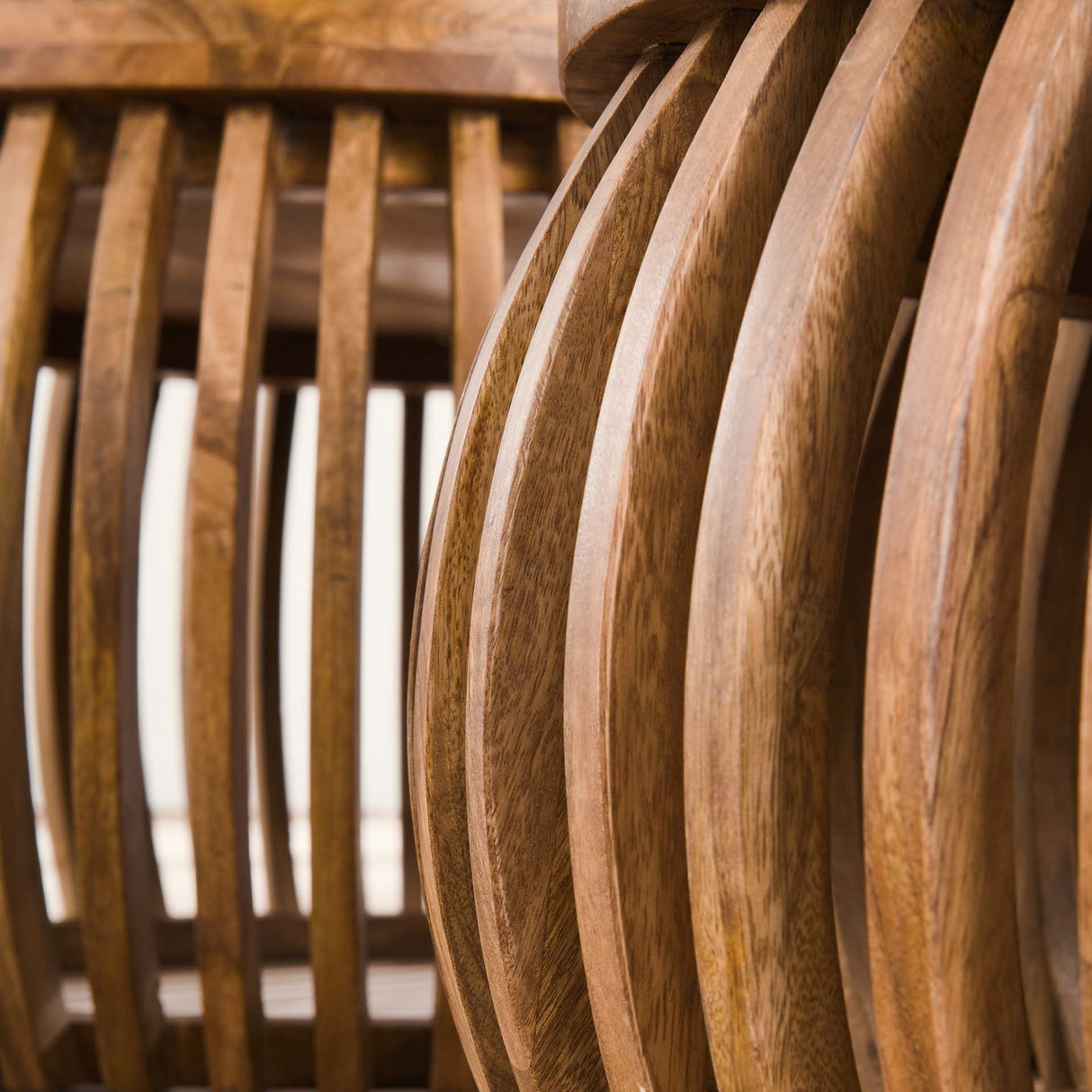 Couchtisch Hans DH Interior Mango LxBxH 88x88x45 Mangoholz Stimmungsvolles Foto-Farbmuster