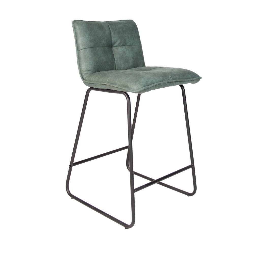 Barhocker Jelle Dimehouse Grün LxBxH 63x56x49 Mikrofaser Weißes Foto diagonale Vorderansicht