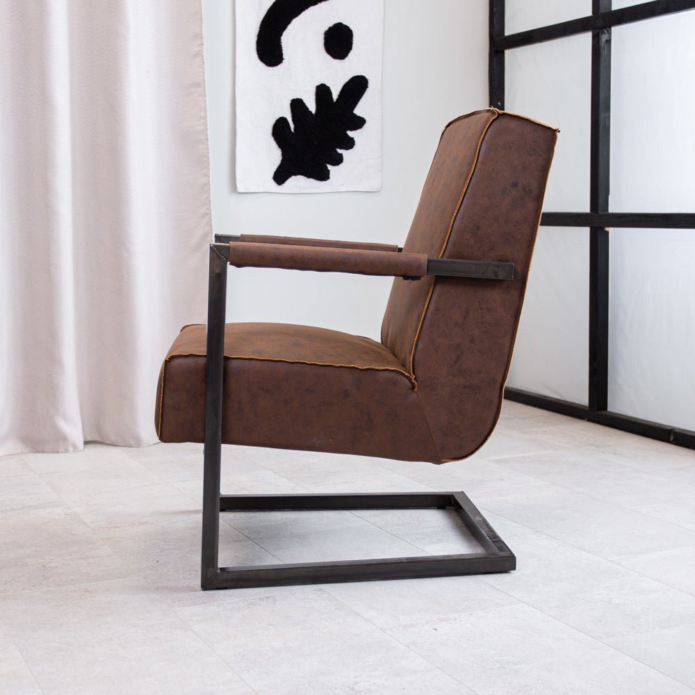 Sessel Tiger Dimehouse Braun LxBxH 69x58x41 Öko-Leder Stimmungsvolle Foto-Seitenansicht