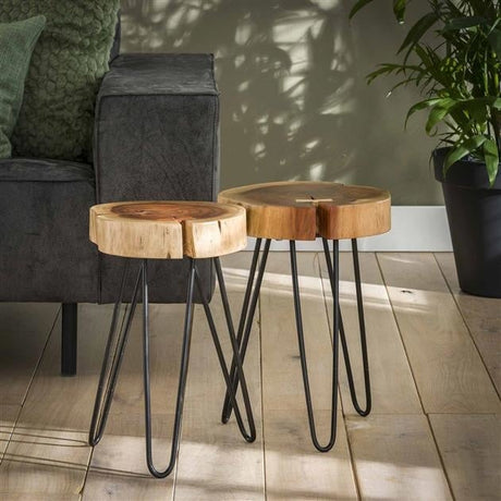 Beistelltisch Arbor DH Interior Akazie LxBxH 68x38x12 Akazienholz Stimmungsvolles Foto diagonale Vorderansicht