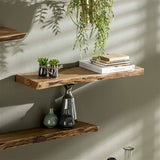 Wandregal Durris DH Interior Akazie LxBxH 93x22x7 Akazienholz Stimmungsvolles Foto diagonale Vorderansicht