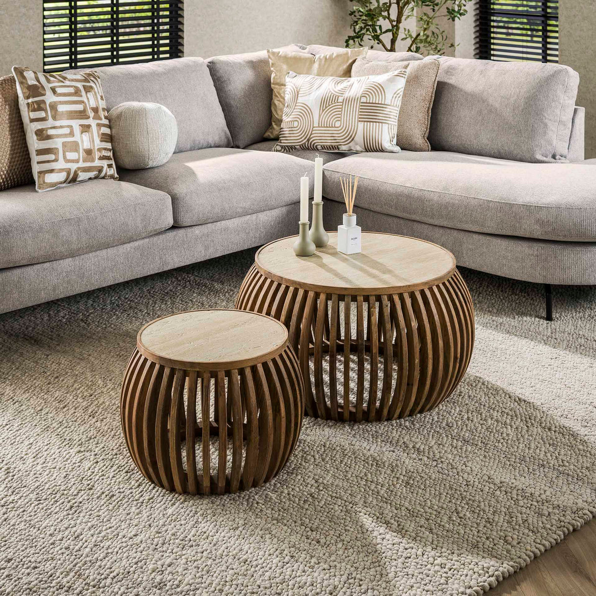 Salontafels - Vento Curve Salontafel Ø75 massief mango zand set van 2 - Dimehouse