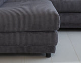 Sofa Gabi DeGeBe Anthrazit Stoff Stimmungsvolles Fotodetail