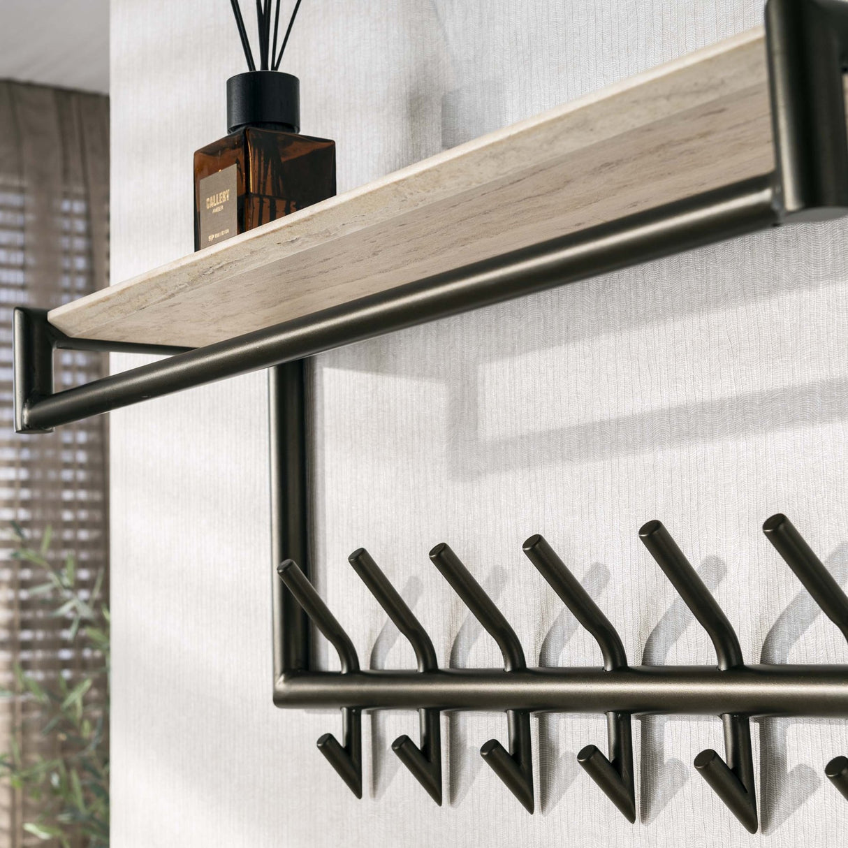 Kapstokken - Wandkapstok Aria 2x7 haken Travertine Melamine Bronskleurig - Dimehouse