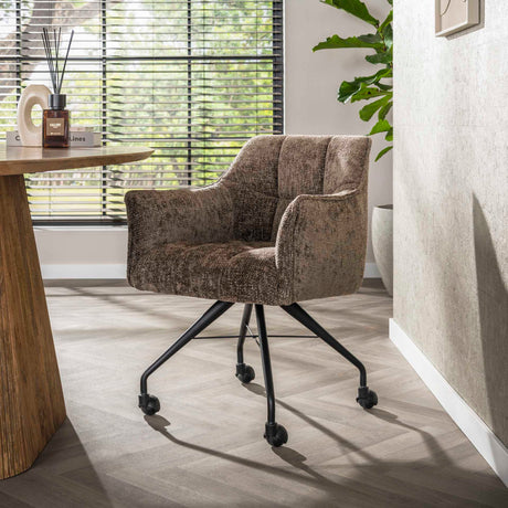 Eetkamerstoelen - Set van 2 Eetkamerstoelen Tova Stof Taupe Met Wieltjes - Dimehouse