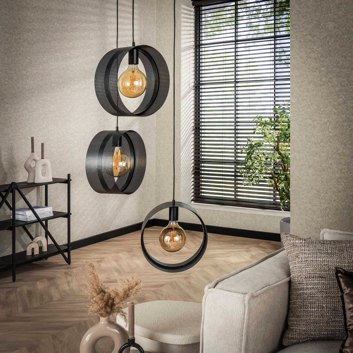 Hanglampen - Hanglamp Fons 3 - lichts getrapt ringen metaal zwart - Dimehouse