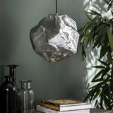 Hängelampe Rocks DH Innenraum verchromt LxBxH 45x34x34 Glas Stimmungsvolles Foto diagonale Vorderansicht