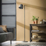 Stehleuchte Sienna DH Interior Anthrazit LxBxH 61x32x25 Metall Stimmungsvolles Foto diagonale Vorderansicht