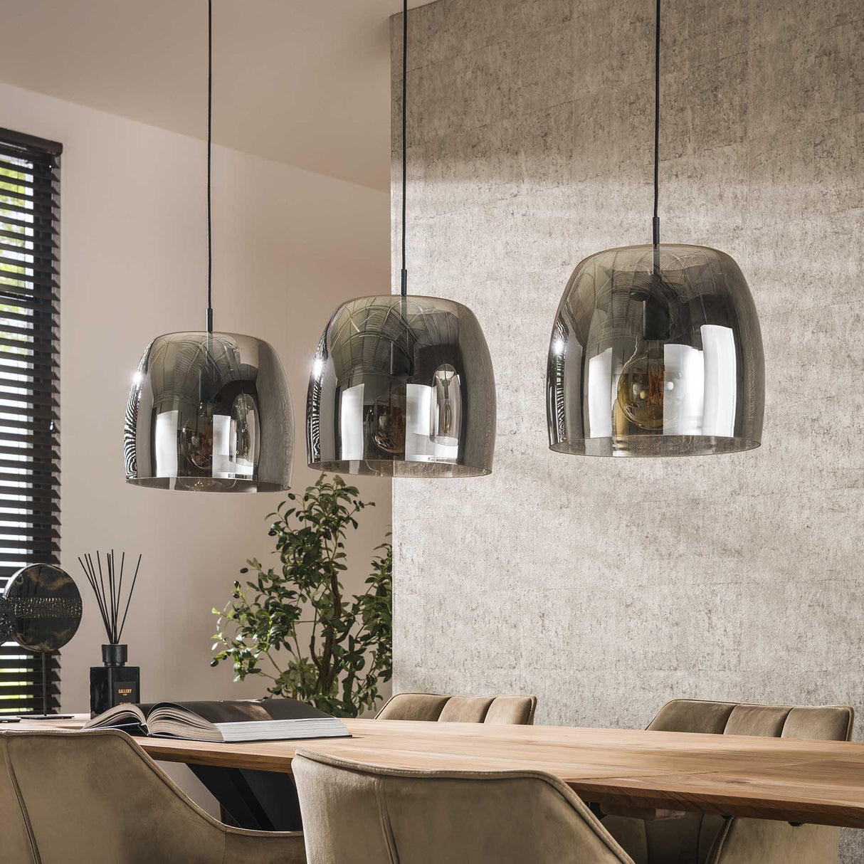 Hanglampen - Hanglamp Dain 3 - lichts chroomkleurig glas - Dimehouse