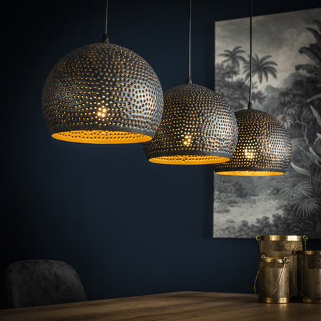 Hängelampe Aya 3 Sphere DH Interior Braun LxBxH 87x33x27 Schwarzbraun Stimmungsvolles Foto schräge Vorderansicht