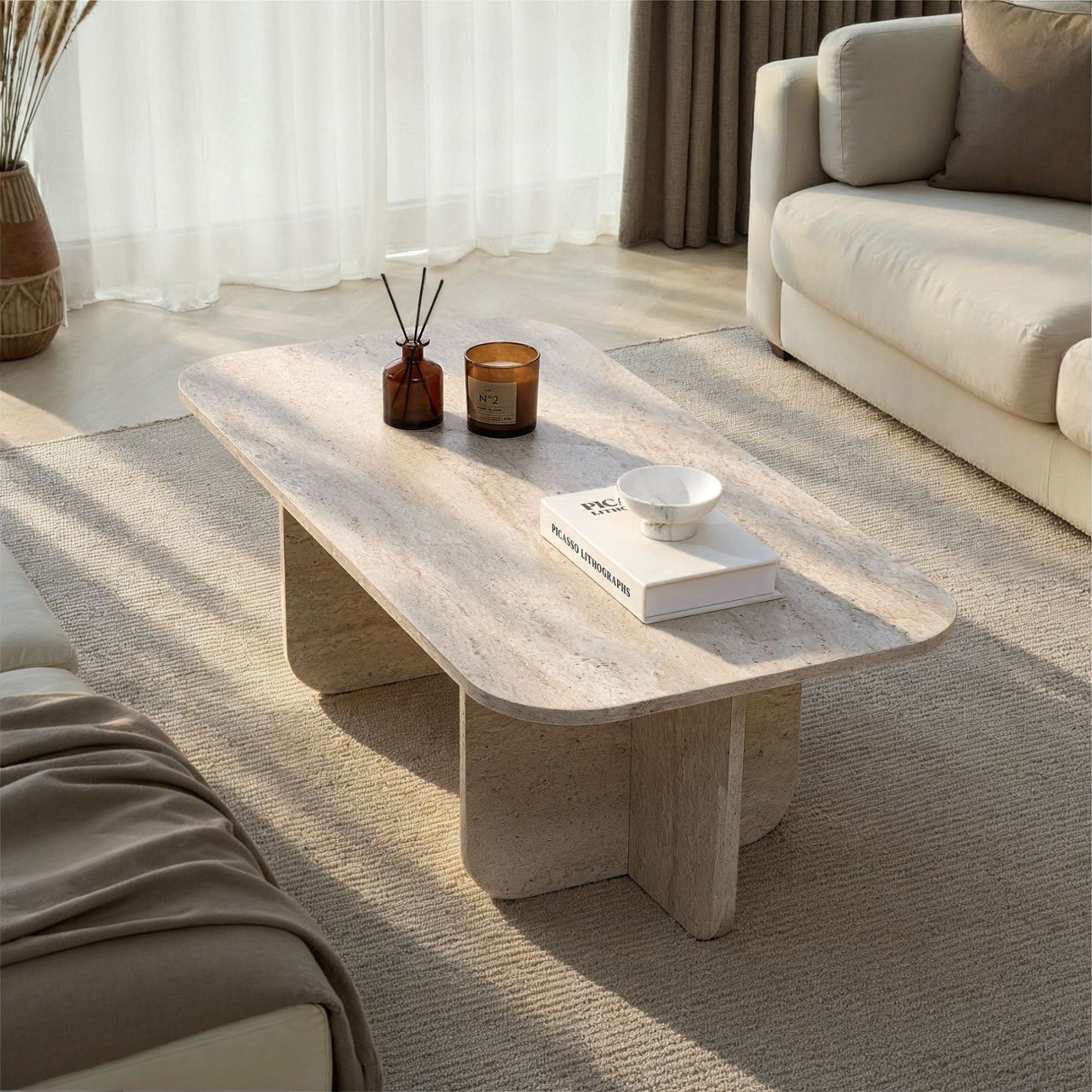 Akira Couchtisch Travertin 120 cm Melaminbeschichteter Holzverbundstoff