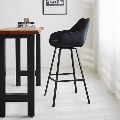 Barhocker Elise Samt Dimehouse Schwarz LxBxH 95x59x57 Samt Stimmungsvolles Foto von der Seite