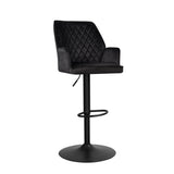 Barhocker Novan-Samt Dimehouse Schwarz LxBxH 75x58x54 Stoff Weißes Foto, diagonale Vorderansicht