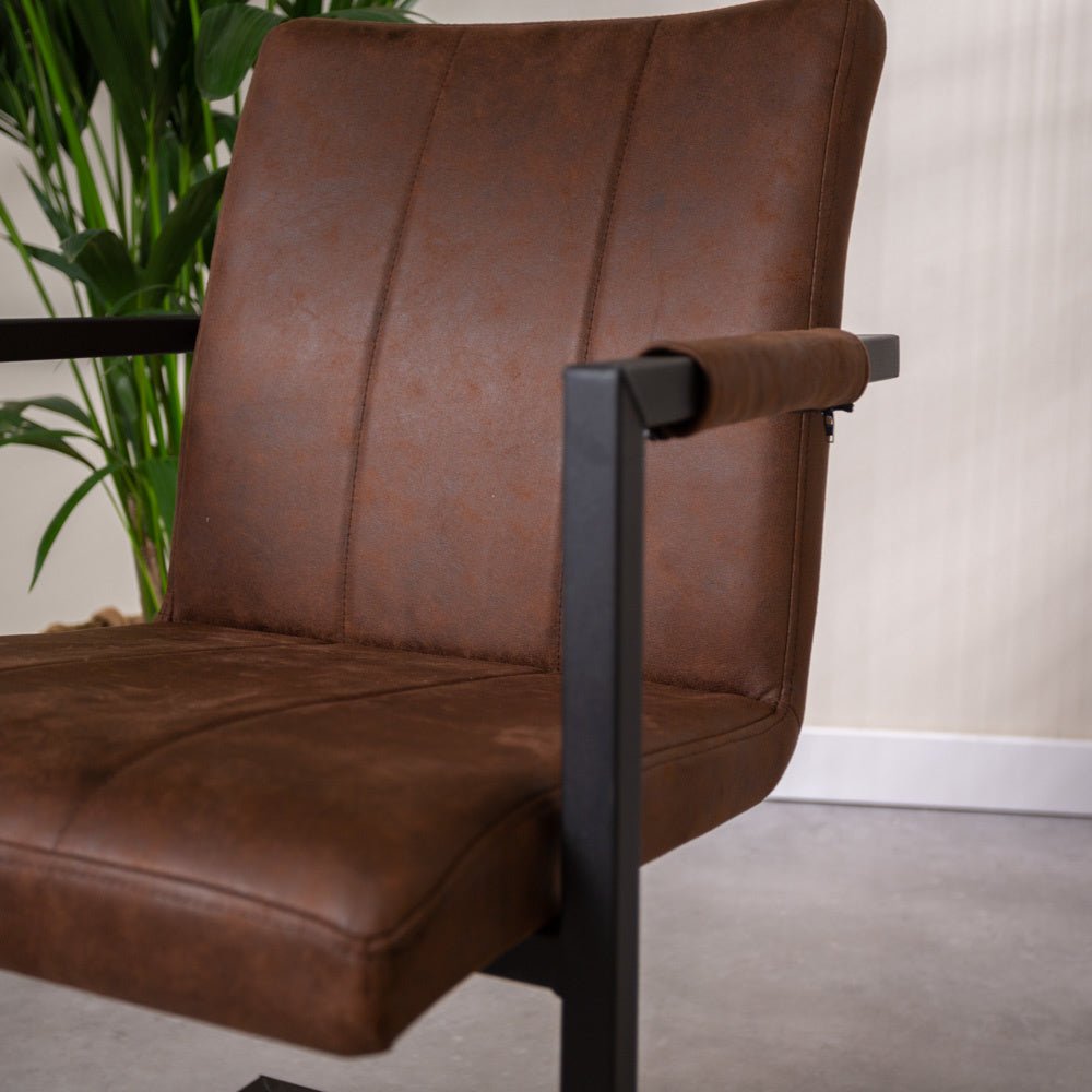 Esszimmerstuhl Jackson Dimehouse Braun LxBxH 71x58x54 Stoff Stimmungsfoto Detail