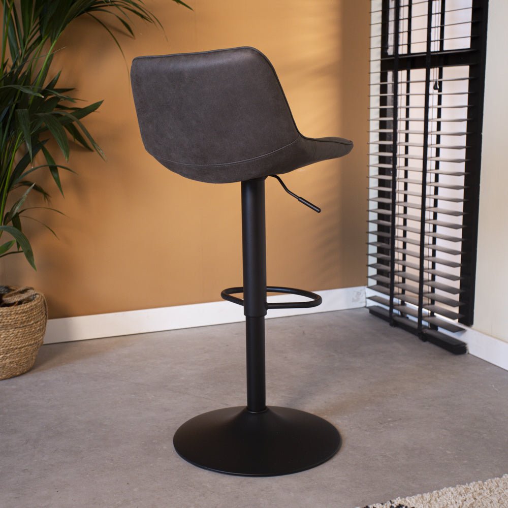 Barhocker Keston Dimehouse Anthrazit LxBxH 82x52x39 Mikrofaser Stimmungsvolle Fotodiagonale Rückansicht