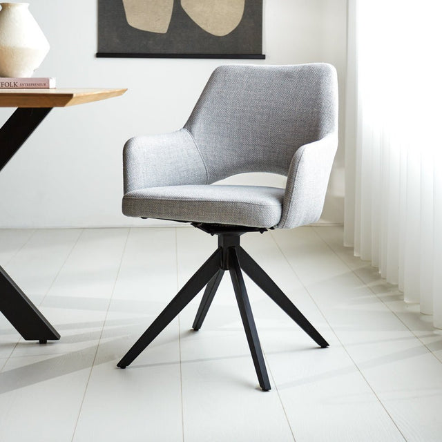 Esszimmerstuhl Sid Dimehouse Grau LxBxH 59x56x53 Stoff Stimmungsvolles Foto diagonal von vorne