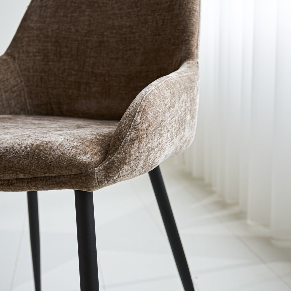 Esszimmerstuhl Elle Dimehouse Taupe LxBxH 64x61x56 Stoff Stimmungsvolles Fotodetail