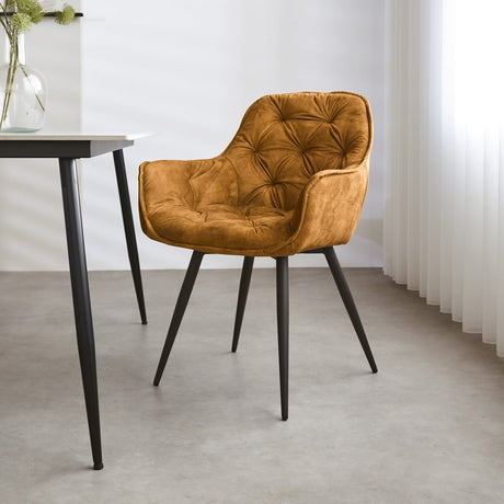 Esszimmerstuhl Audrey Dimehouse Gelb LxBxH 71x68x49 Stoff Stimmungsvolles Foto diagonal von vorne