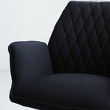 Esszimmerstuhl Novan Bouclé Dimehouse Schwarz LxBxH 67x59x57 Stoff Stimmungsvolles Fotodetail