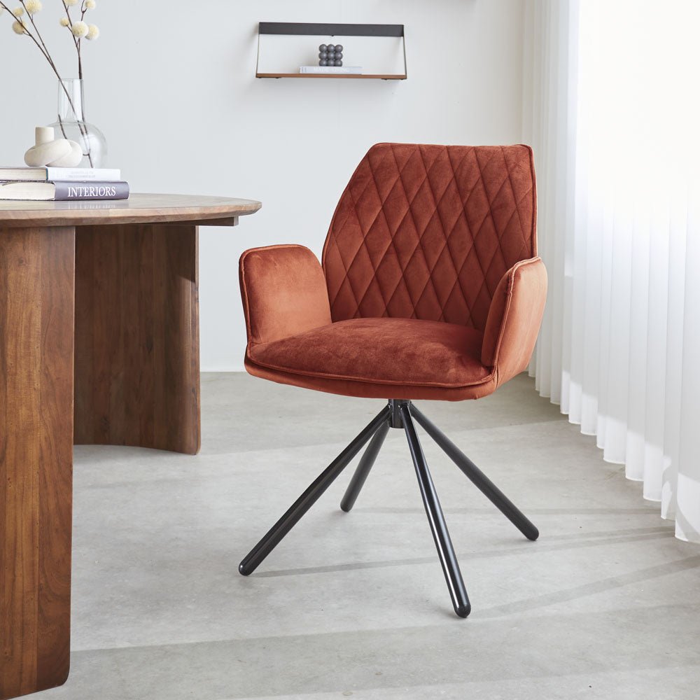 Esszimmerstuhl Novan-Samt Dimehouse Kupfer LxBxH 71x64x56 Stoff Stimmungsvolles Foto diagonale Vorderansicht