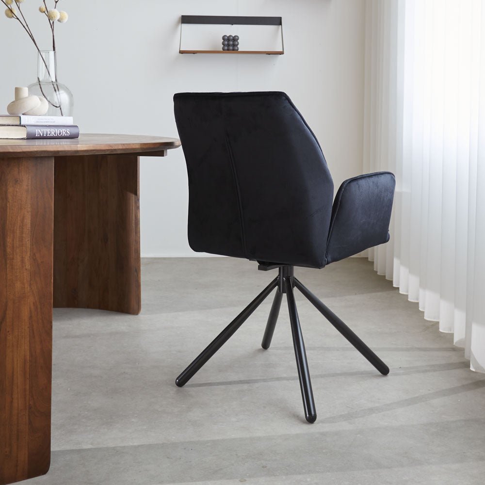 Esszimmerstuhl Novan-Samt Dimehouse Schwarz LxBxH 71x64x56 Stoff Stimmungsvolle Fotodiagonale Rückansicht
