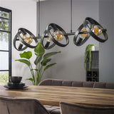 Hängelampe Otan DH Interior Anthrazit LxBxH 125x43x20 Metall Stimmungsvolles Foto diagonale Vorderansicht