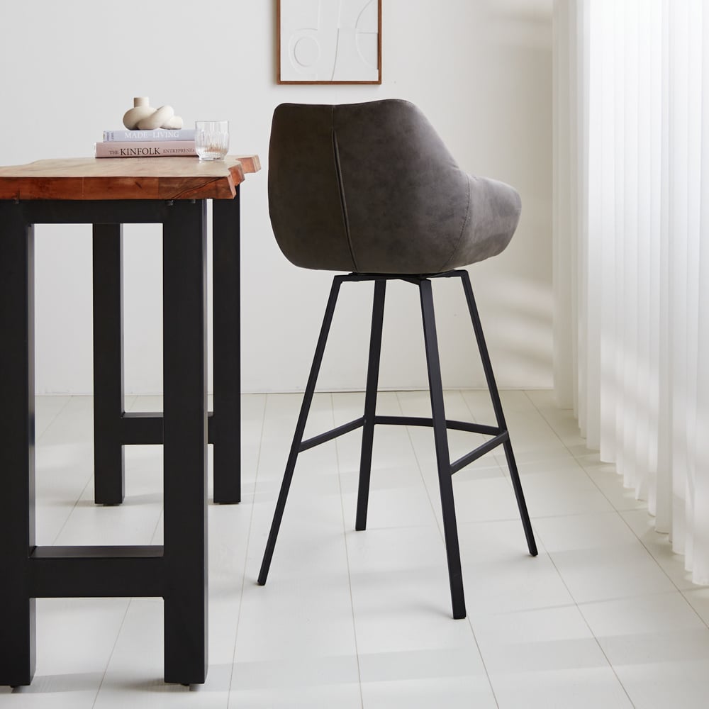 Barhocker Elise Ecoleather Dimehouse Anthrazit LxBxH 88x61x54 Öko-Leder Stimmungsvolle Fotodiagonale Rückansicht