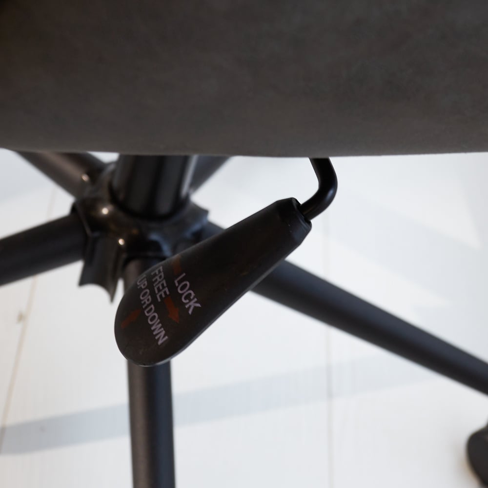 Bürostuhl Novan Dimehouse Anthrazit LxBxH 72x63x58 Stoff Stimmungsvolles Fotodetail