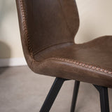 Esszimmerstuhl Barry Dimehouse Taupe LxBxH 69x66x48 Kunstleder Stimmungsvolles Fotodetail
