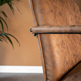 Sessel Hailey Ökoleder Dimehouse Cognac LxBxH 66x64x37 Öko-Leder Stimmungsvolles Fotodetail