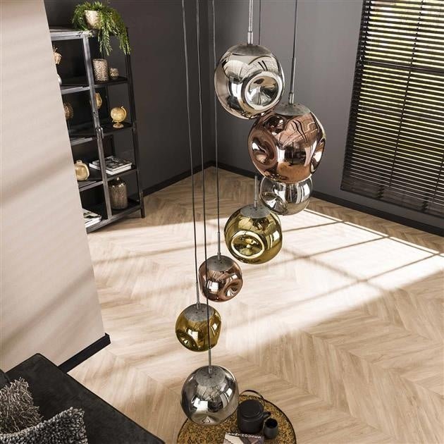 Hängelampe Ada DH Interior Silber LxBxH 71x60x57 Silber Ambientefoto schräge Vorderansicht