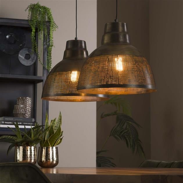 Hängelampe Luisa DH Interior Bronze LxBxH 79x42x37 Bronze Stimmungsvolles Foto schräge Vorderansicht
